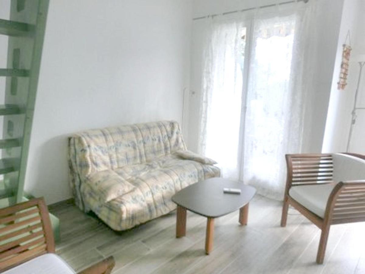Апартаменти Studio A Theoule Sur Mer A 400 M De La Plage Avec Vue Sur La Mer Terrasse Amenagee Et Wifi Екстер'єр фото